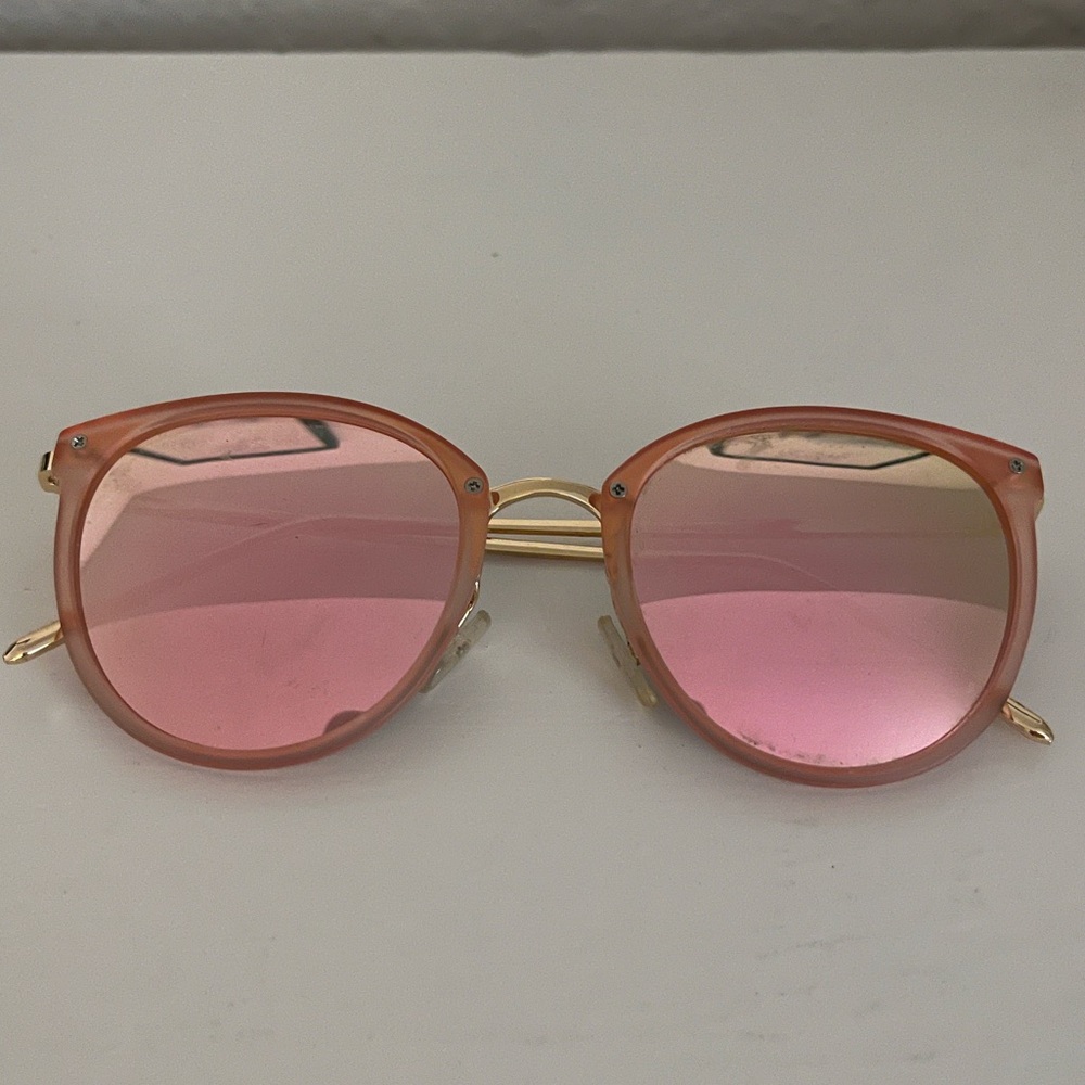 Round Pink Mirrored Sunglasses with Gold Frame